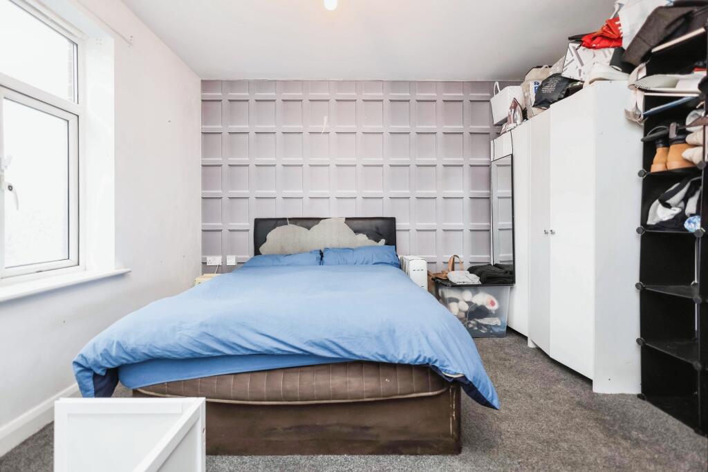 Additional property image - Wood End Road, Birmingham, West Midlands, B24