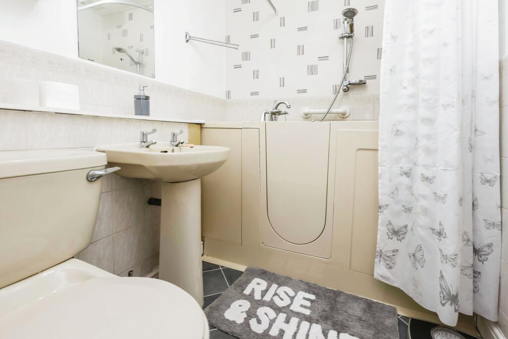 Additional property image - Orphanage Road, Birmingham, West Midlands, B24