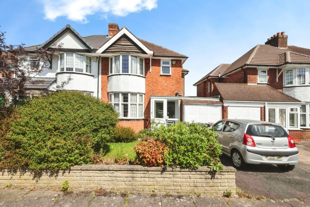 Main image of property: Welwyndale Road, Sutton Coldfield, West Midlands, B72