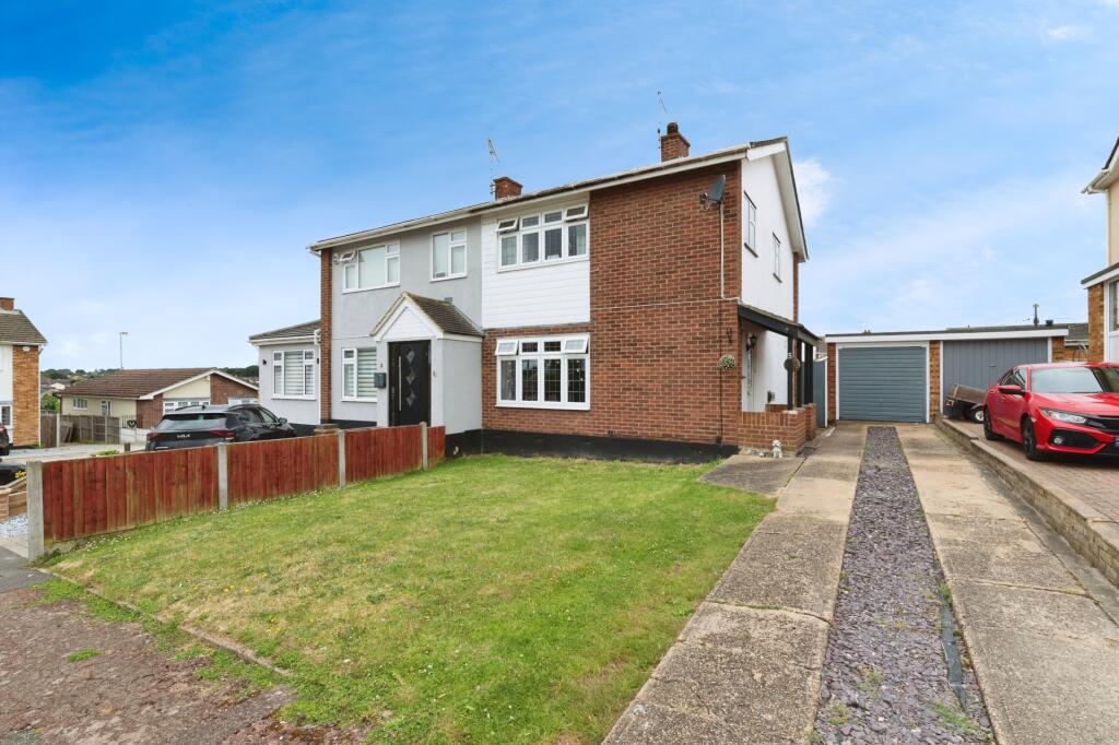 Main image of property: Dandies Chase, Leigh-on-Sea, Essex, SS9