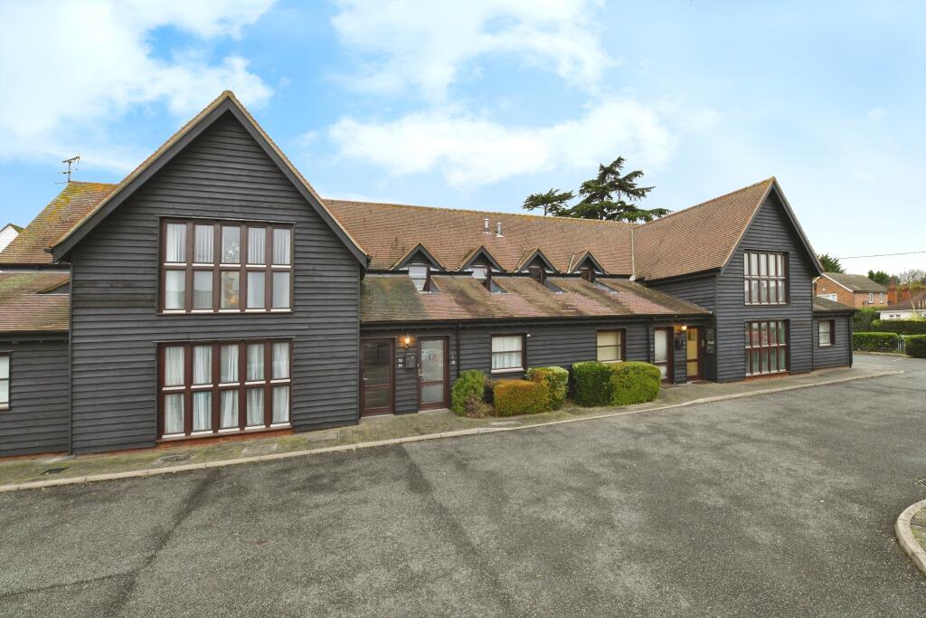 Main image of property: Eastwood Road, Rayleigh, Essex, SS6
