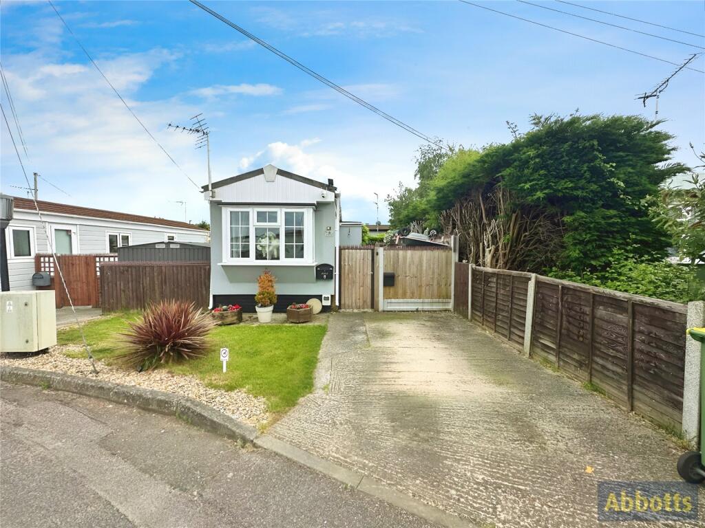 Main image of property: Hockley Park, Lower Road, Hockley, Essex, SS5