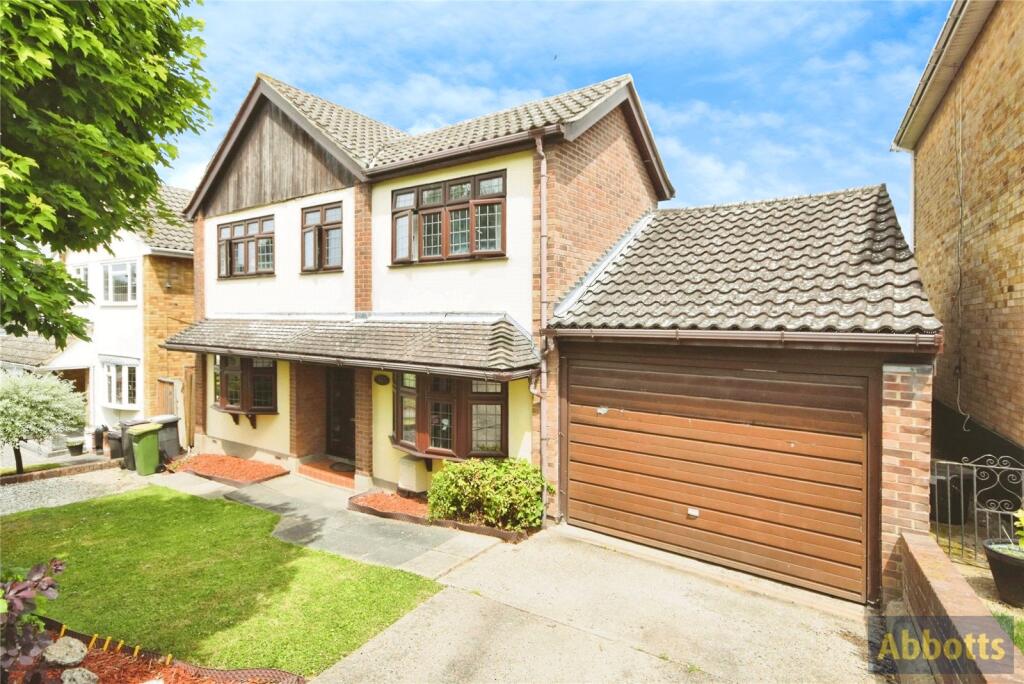 Main image of property: Elm Drive, Rayleigh, Essex, SS6