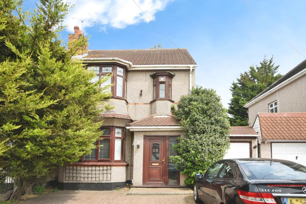 Main image of property: Hart Road, BENFLEET, Essex, SS7