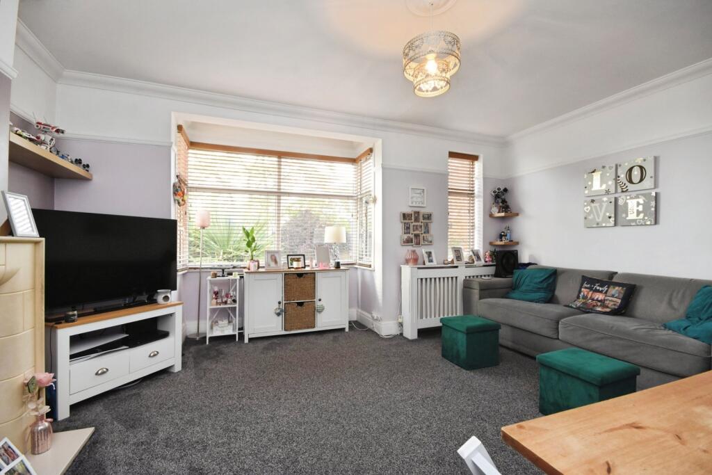 Main image of property: London Road, Hadleigh, Benfleet, Essex, SS7