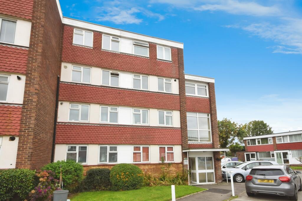 Main image of property: Templewood Court, Benfleet, Essex, SS7