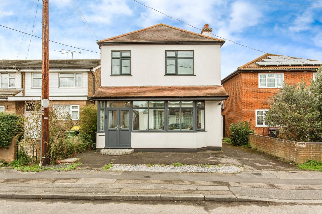 Main image of property: King Henrys Drive, Rochford, Essex, SS4