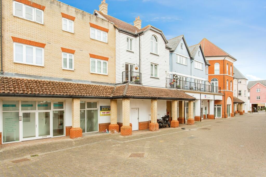 Main image of property: Roche Close, Rochford, Essex, SS4