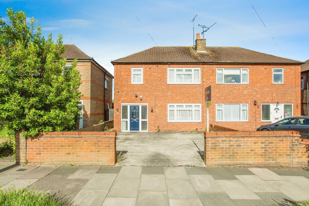 Main image of property: Hamstel Road, Southend-on-Sea, Essex, SS2