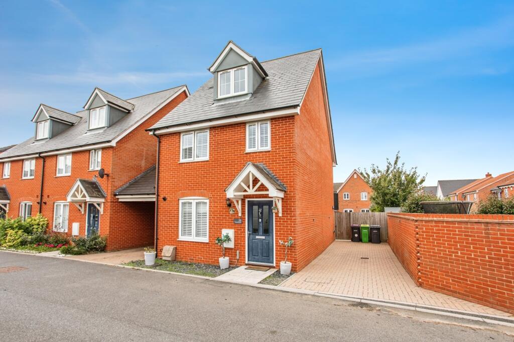 Main image of property: Sandy Crescent, Great Wakering, Southend-on-Sea, Essex, SS3