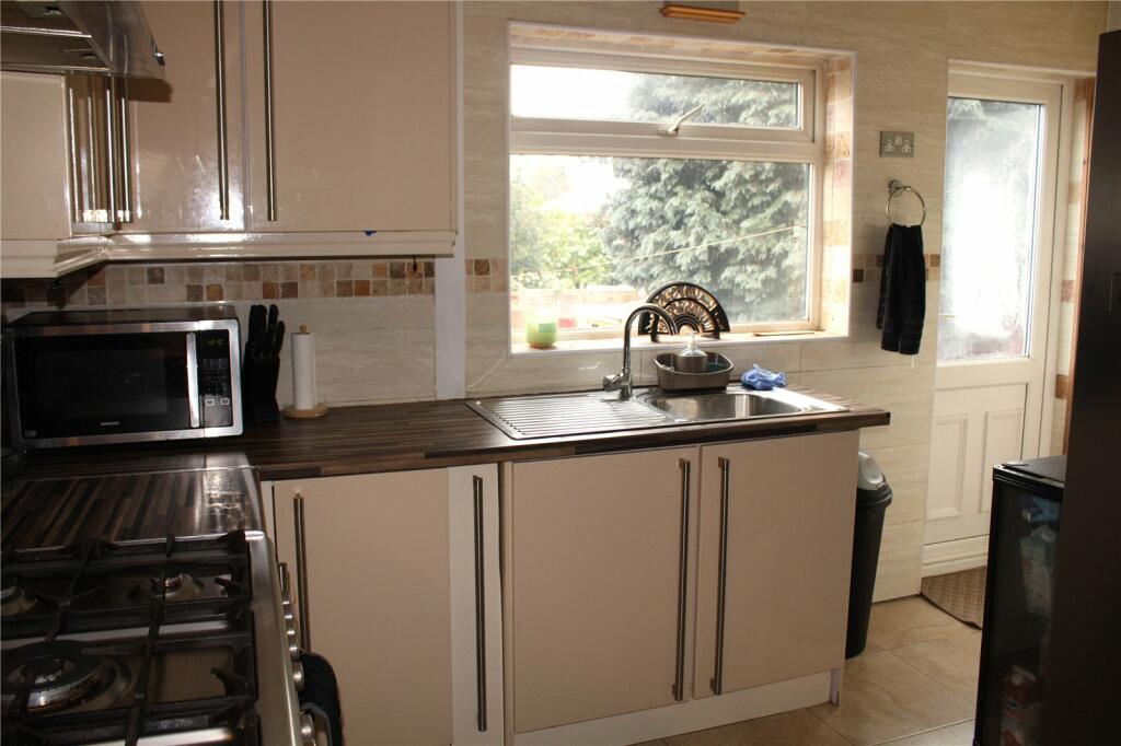 Additional property image - Wash Lane, Birmingham, West Midlands, B25