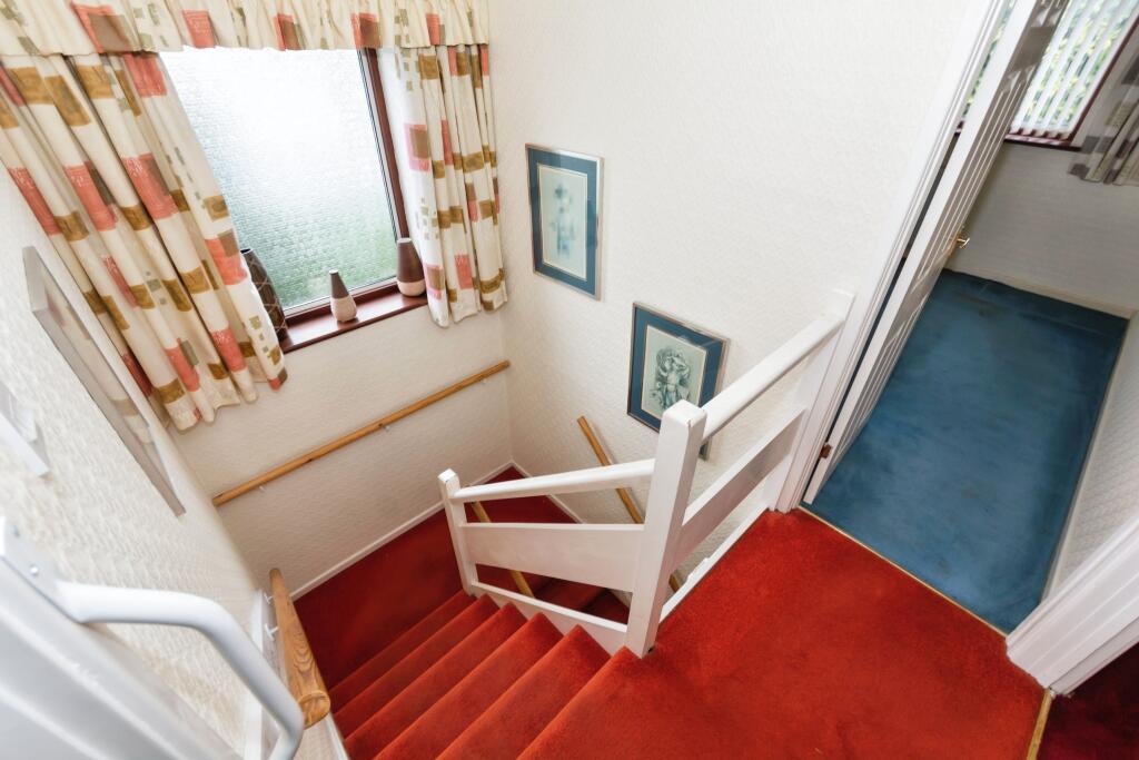 Additional property image - Ashorne Close, Hall Green, Birmingham, West Midlands, B28