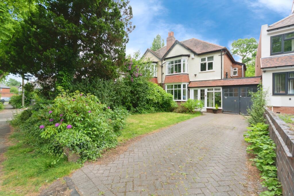 Main image of property: Stonerwood Avenue, Hall Green, Birmingham, West Midlands, B28