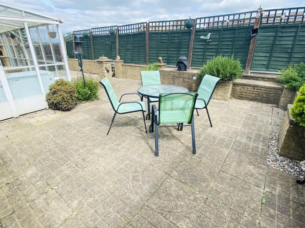 4 bedroom detached house for sale in Watling Street, Grendon