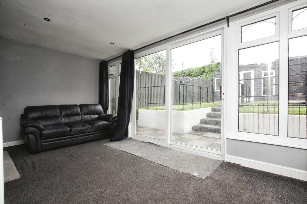 Additional property image - Westwood Crescent, Atherstone, Warwickshire, CV9