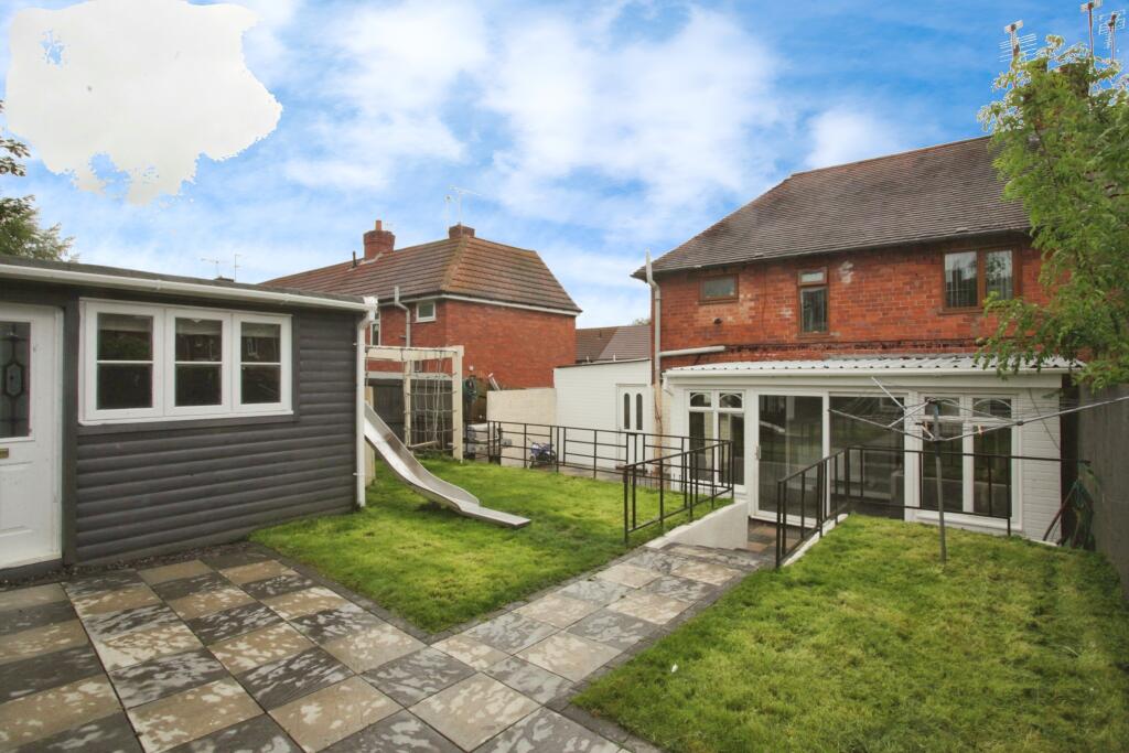 Additional property image - Westwood Crescent, Atherstone, Warwickshire, CV9