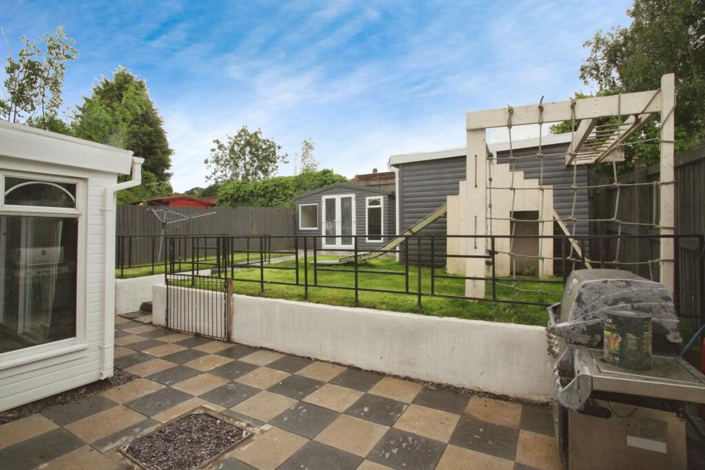 Additional property image - Westwood Crescent, Atherstone, Warwickshire, CV9