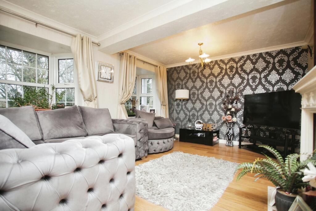 Additional property image - Pallett Drive, Nuneaton, Warwickshire, CV11