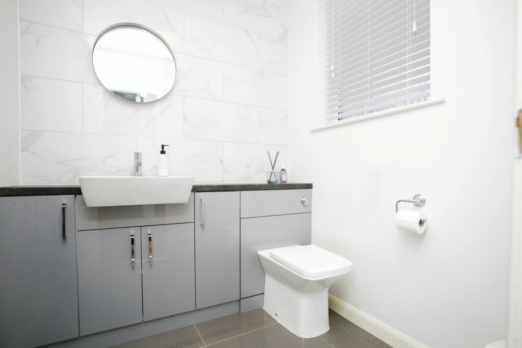 Additional property image - Pallett Drive, Nuneaton, Warwickshire, CV11