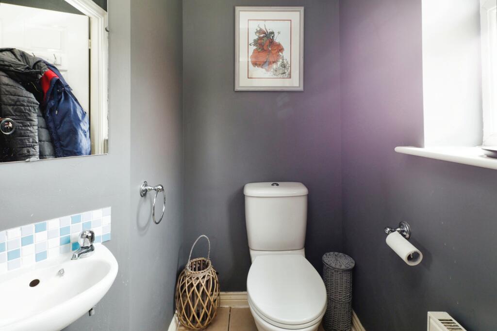 Additional property image - Sunflower Drive, Nuneaton, Warwickshire, CV10