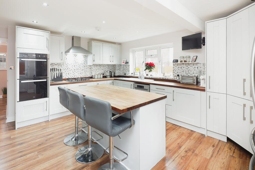 Additional property image - Mill Race View, Atherstone, Warwickshire, CV9