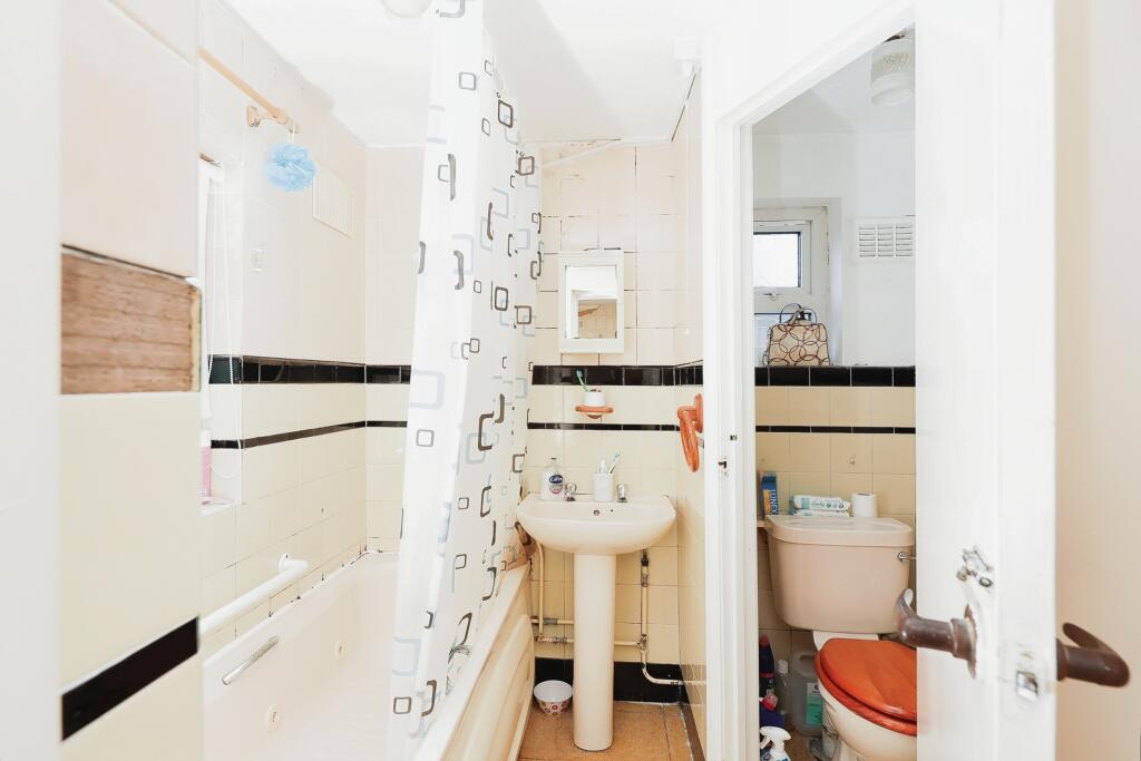 Additional property image - New Street, Bedworth, Warwickshire, CV12