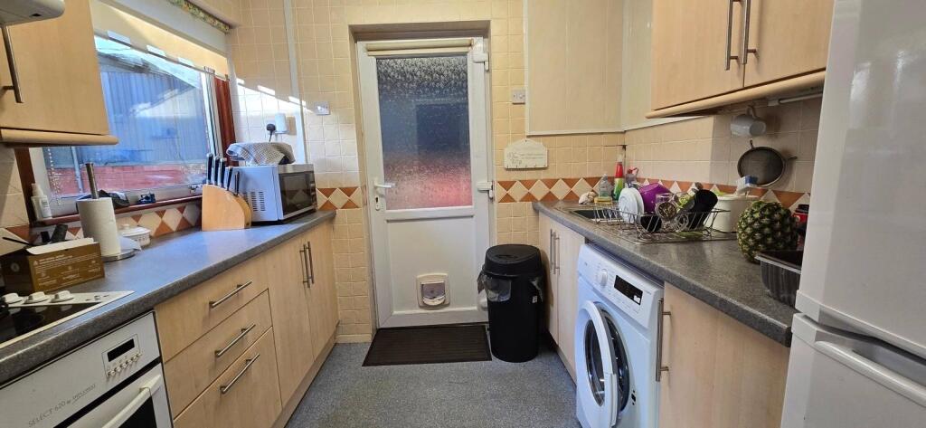 Additional property image - Fair Isle Drive, Nuneaton, Warwickshire, CV10