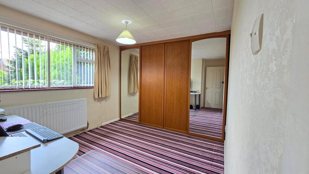 Additional property image - Fair Isle Drive, Nuneaton, Warwickshire, CV10