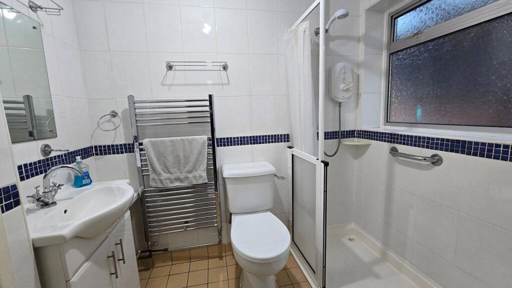 Additional property image - Fair Isle Drive, Nuneaton, Warwickshire, CV10
