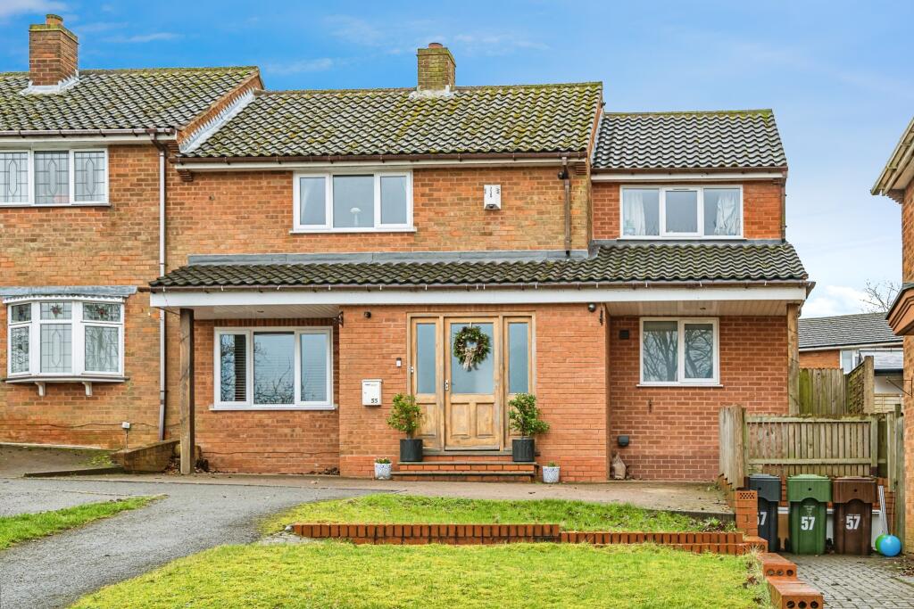 3 bedroom end of terrace house for sale in Waverley Crescent, Romsley
