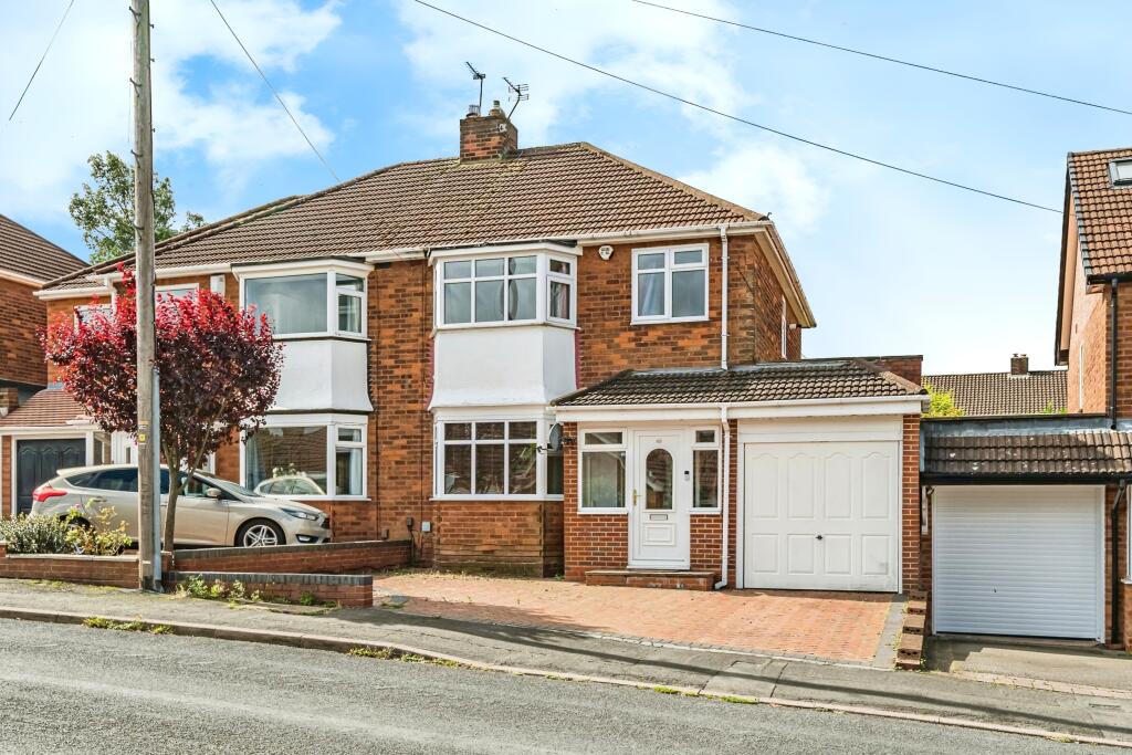 Main image of property: Valley Road, HALESOWEN, West Midlands, B62