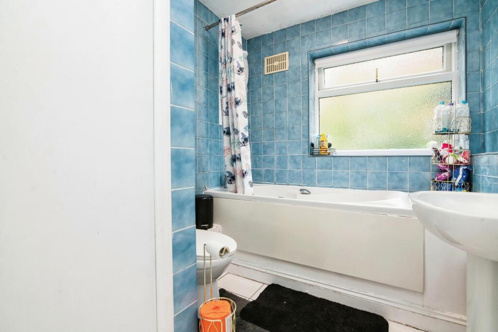 Additional property image - Harden Manor Court, Chadbury Road, Halesowen, West Midlands, B63
