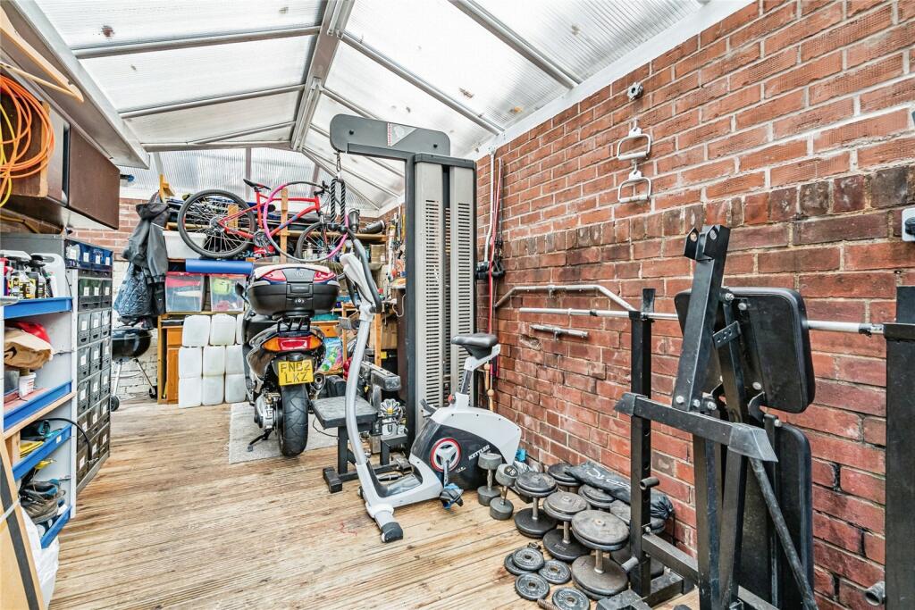 Additional property image - Timbertree Crescent, Cradley Heath, West Midlands, B64