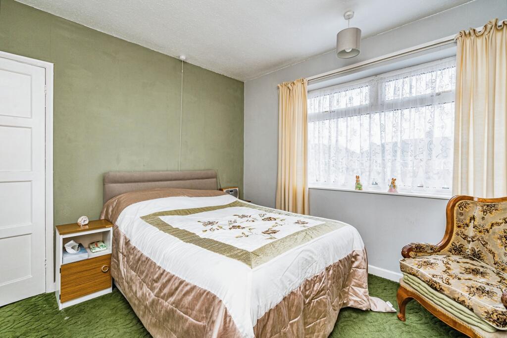 Additional property image - Carol Crescent, Halesowen, West Midlands, B63