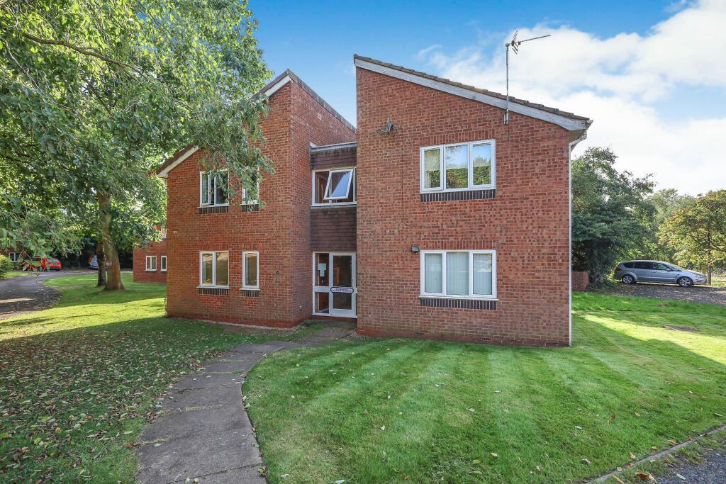 Main image of property: Newhall Farm Close, Sutton Coldfield, West Midlands, B76