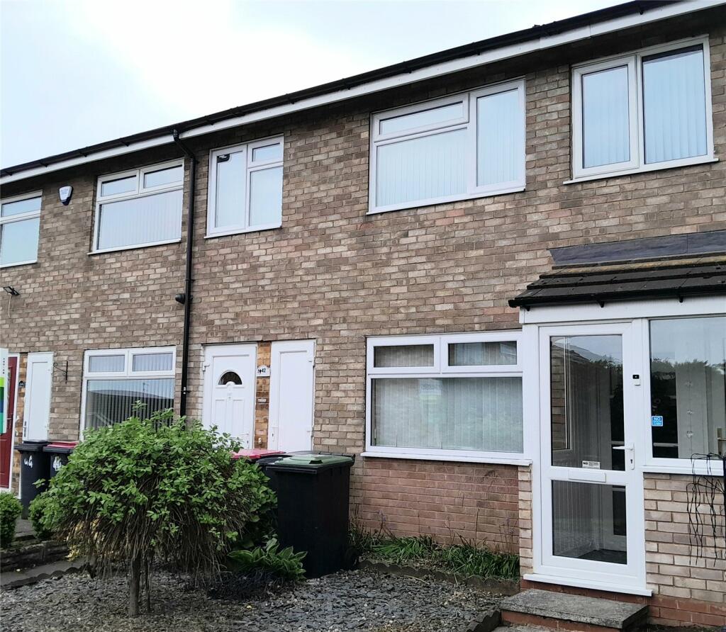 3 bedroom terraced house for sale in Ravenswood Hill, Coleshill, Birmingham, Warwickshire, B46