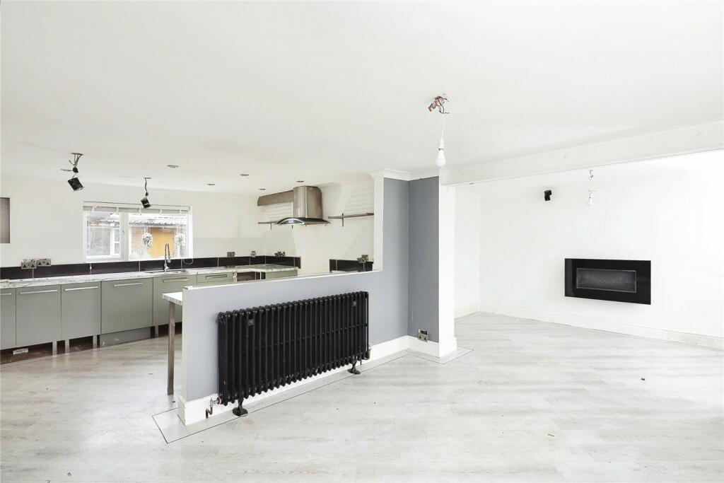 Additional property image - Digby Road, Coleshill, Birmingham, Warwickshire, B46