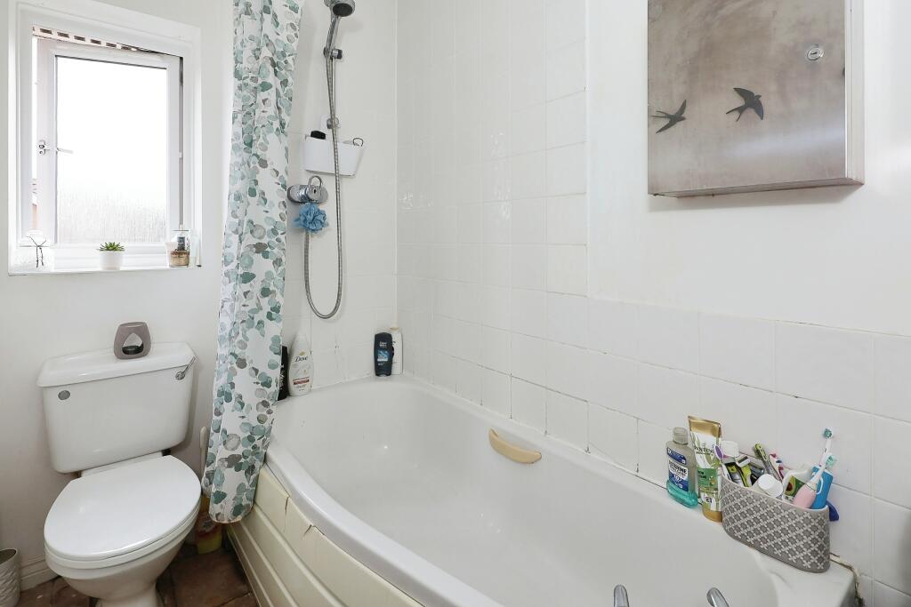 Additional property image - Holbrook Grove, Birmingham, B37