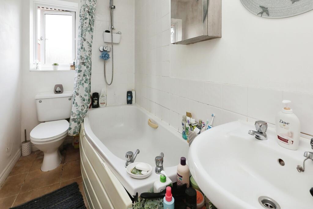 Additional property image - Holbrook Grove, Birmingham, B37