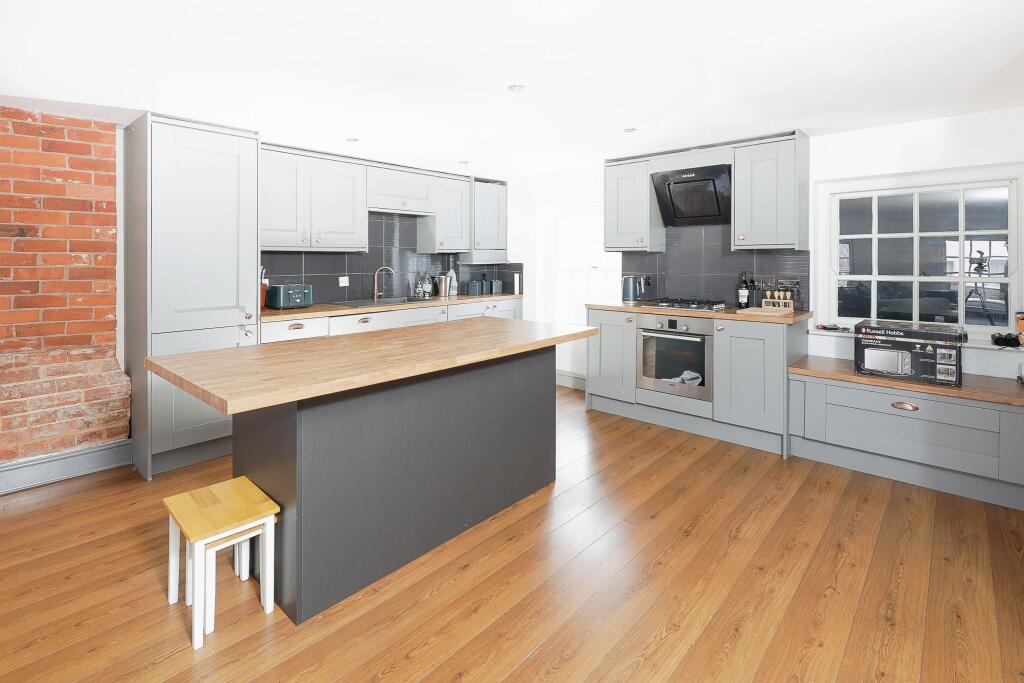 Additional property image - St. Pauls House, Coleshill, Birmingham, Warwickshire, B46