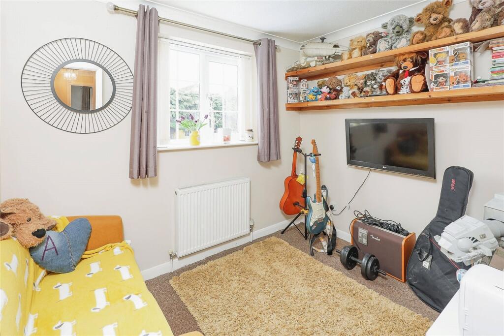Additional property image - Chestnut Grove, Coleshill, Birmingham, Warwickshire, B46
