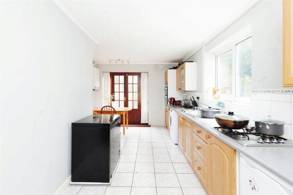 Additional property image - Leigh Road, Sutton Coldfield, West Midlands, B75