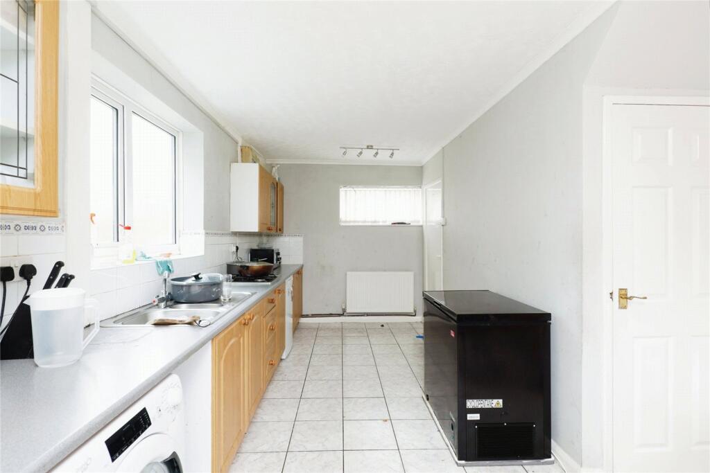 Additional property image - Leigh Road, Sutton Coldfield, West Midlands, B75