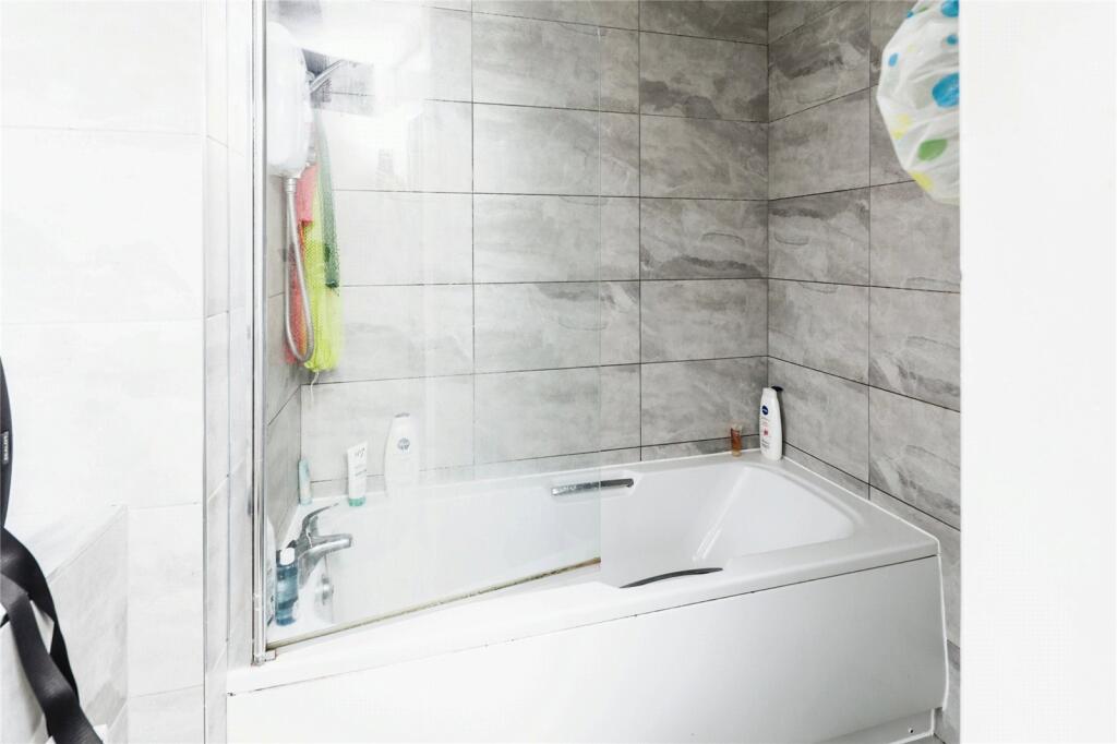 Additional property image - Leigh Road, Sutton Coldfield, West Midlands, B75