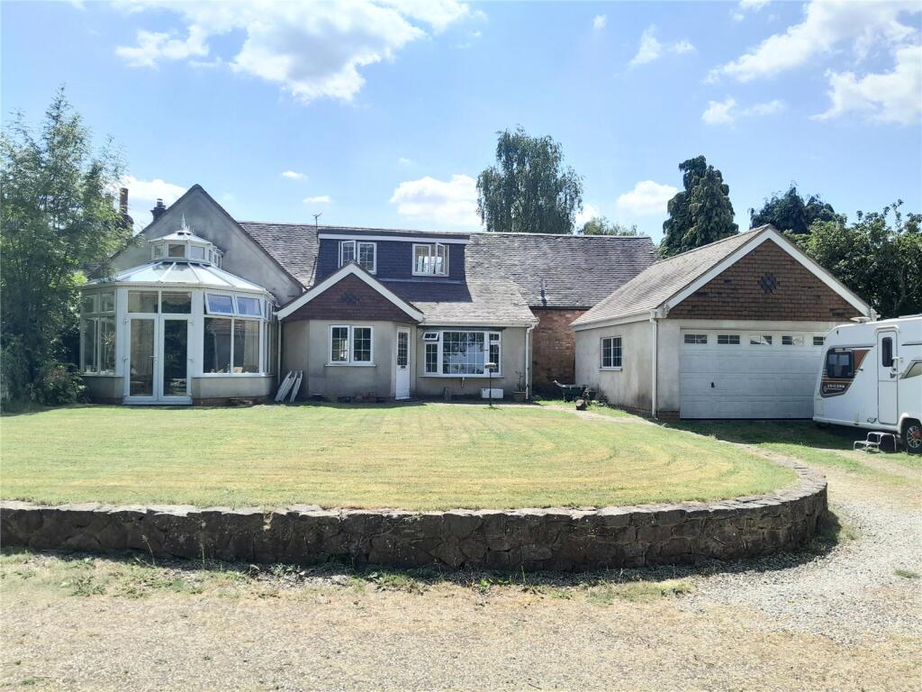 Main image of property: Tamworth Road, COVENTRY, West Midlands, CV7