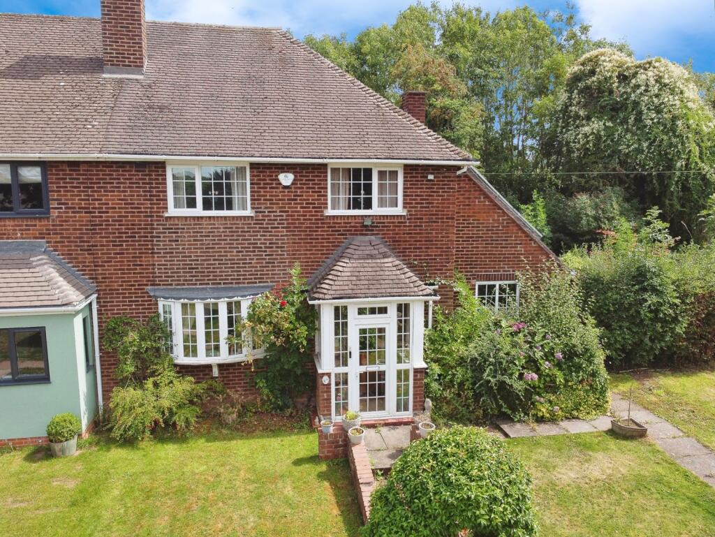 Main image of property: Bray Bank, Furnace End, Birmingham, Warwickshire, B46