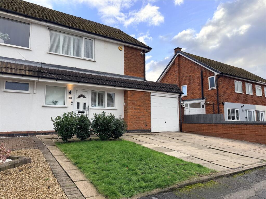 Main image of property: Castle Drive, Coleshill, Birmingham, Warwickshire, B46
