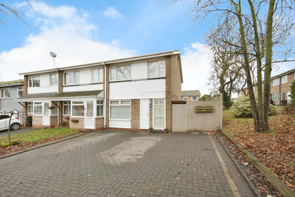 Main image of property: Ravenswood Hill, Coleshill, Birmingham, Warwickshire, B46