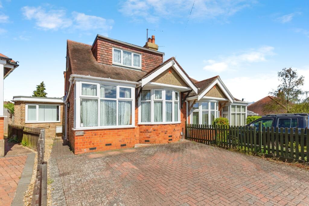 Main image of property: Franklin Crescent, NORTHAMPTON, Northamptonshire, NN5