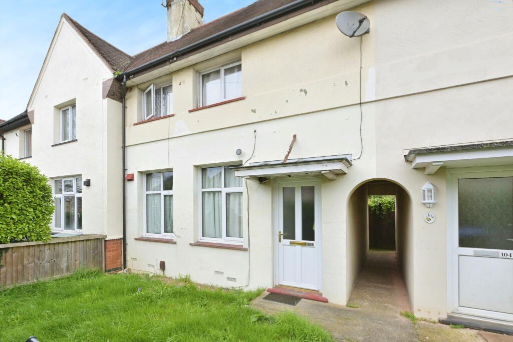 2 bedroom terraced house for sale in Kenmuir Avenue, Northampton, Northamptonshire, NN2